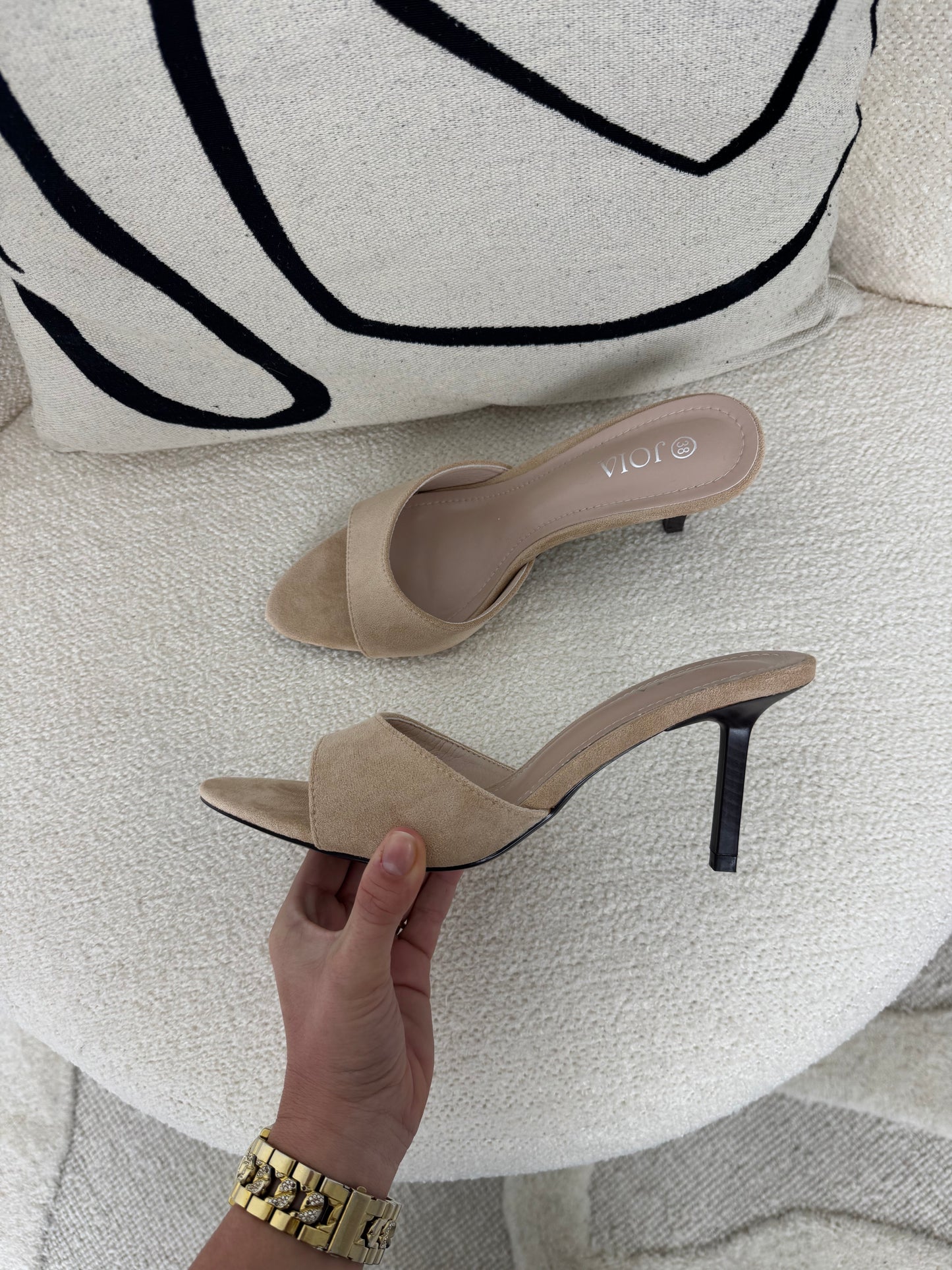 TALONS LEYNA