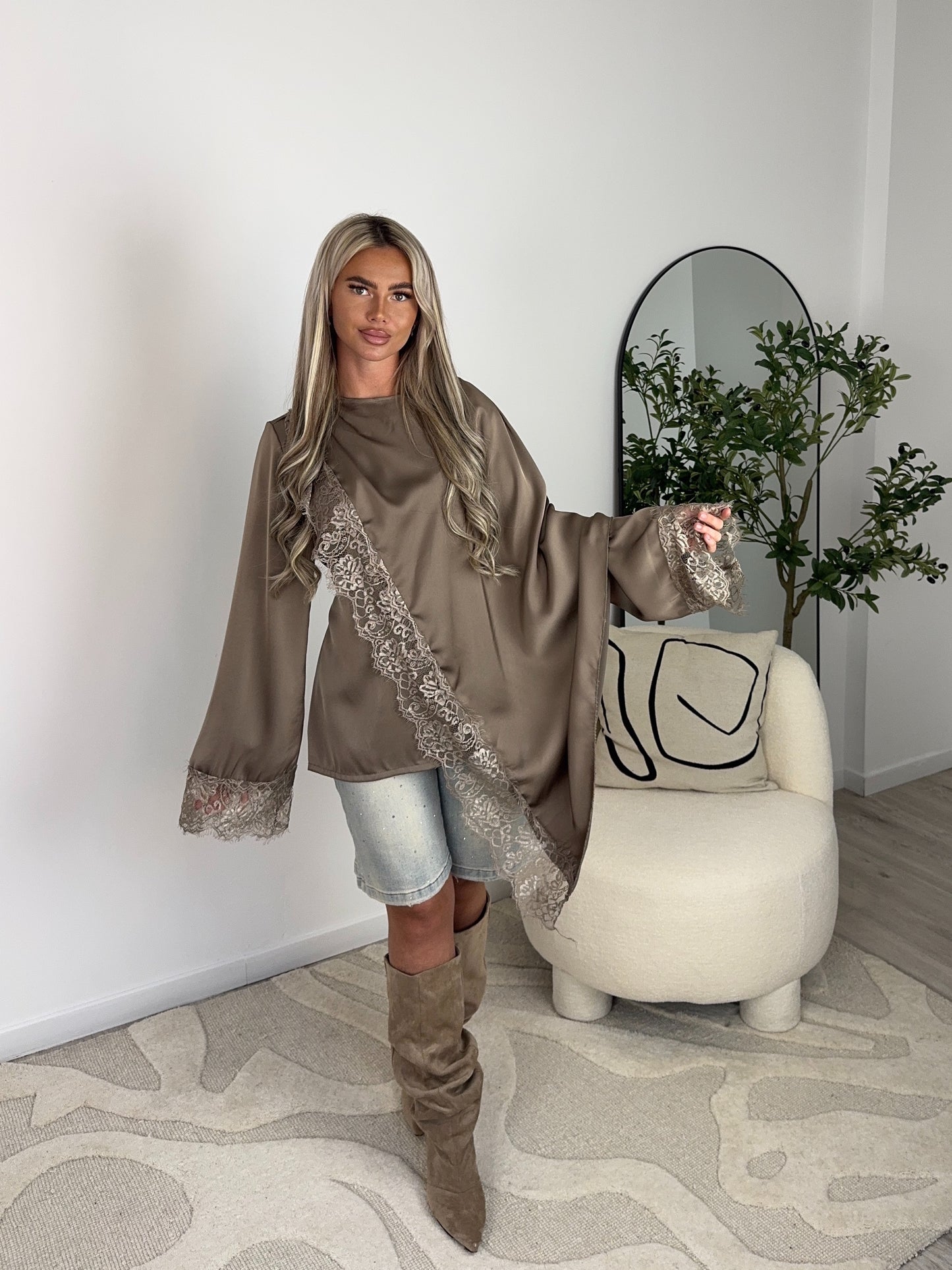 HAUT SATIN (jaune/taupe)