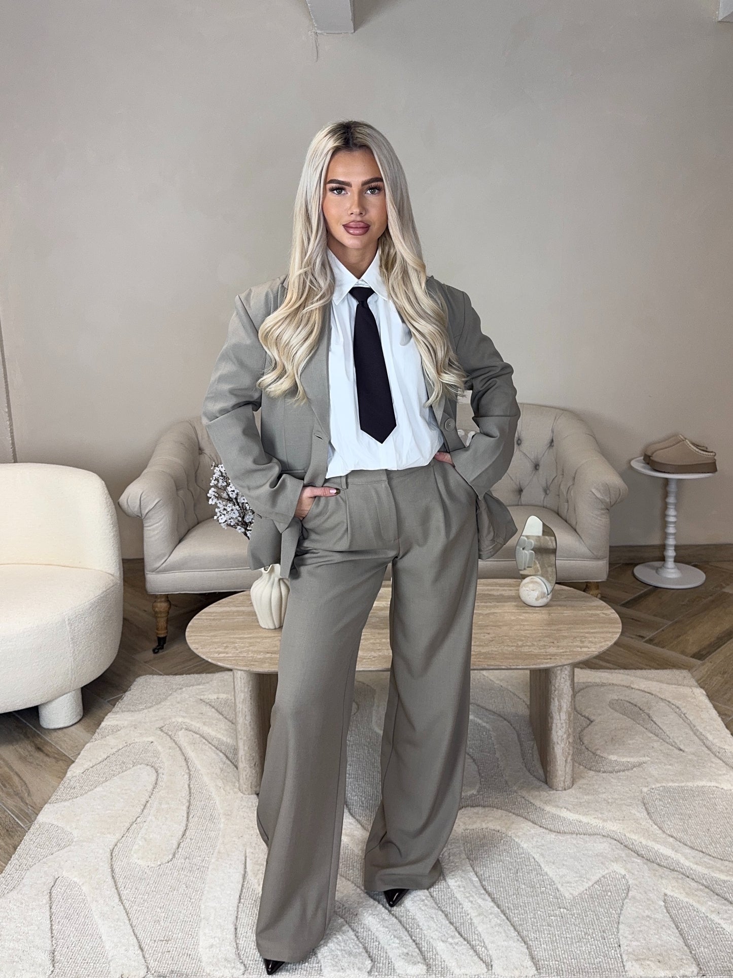 ENSEMBLE TAILLEUR BEIGE