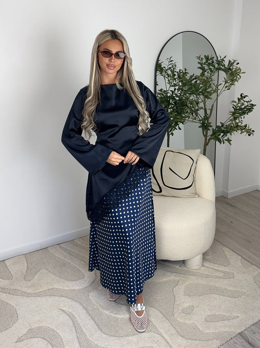 HAUT SATIN LONG