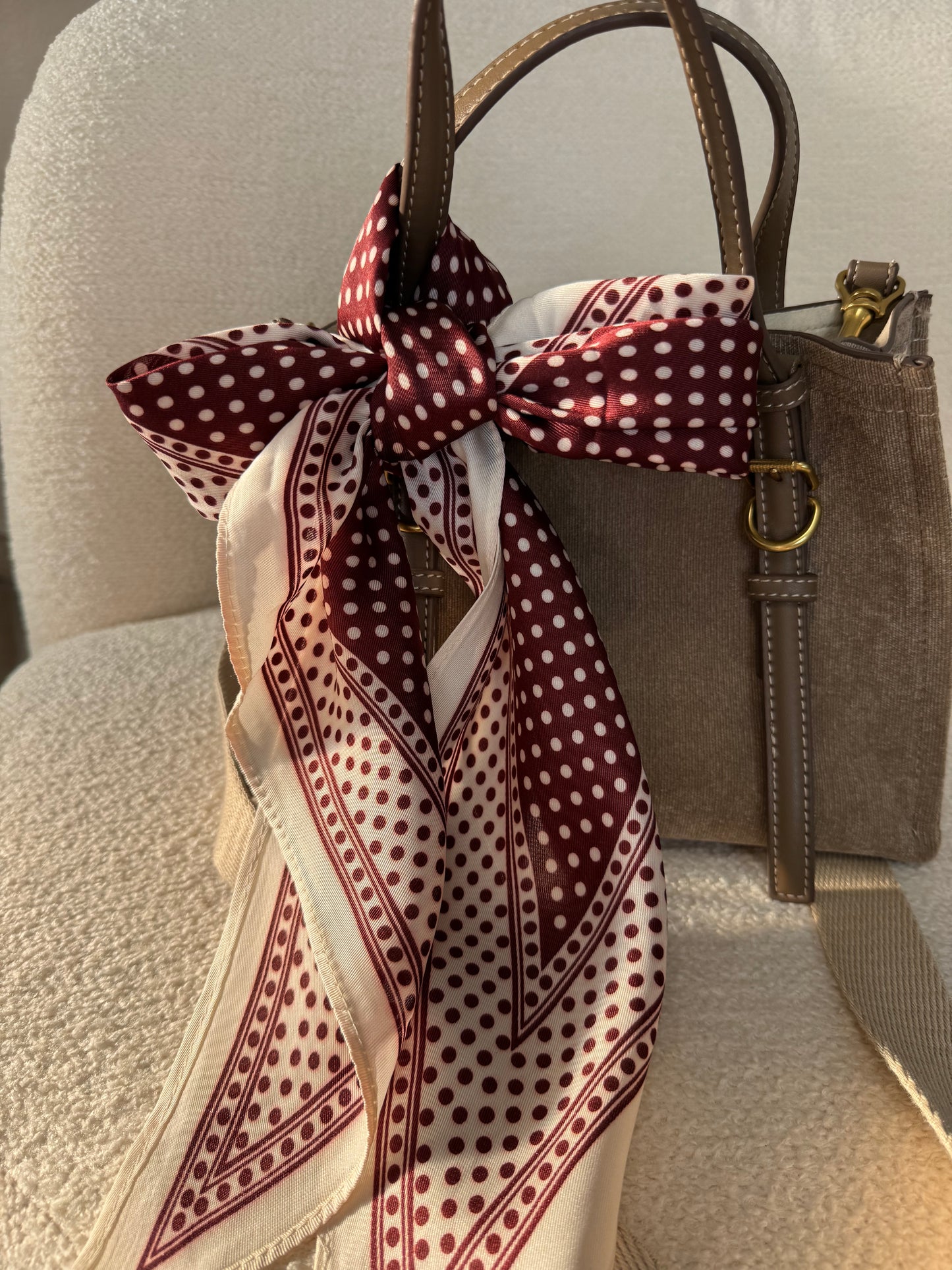 FOULARDS POIS (4coloris)