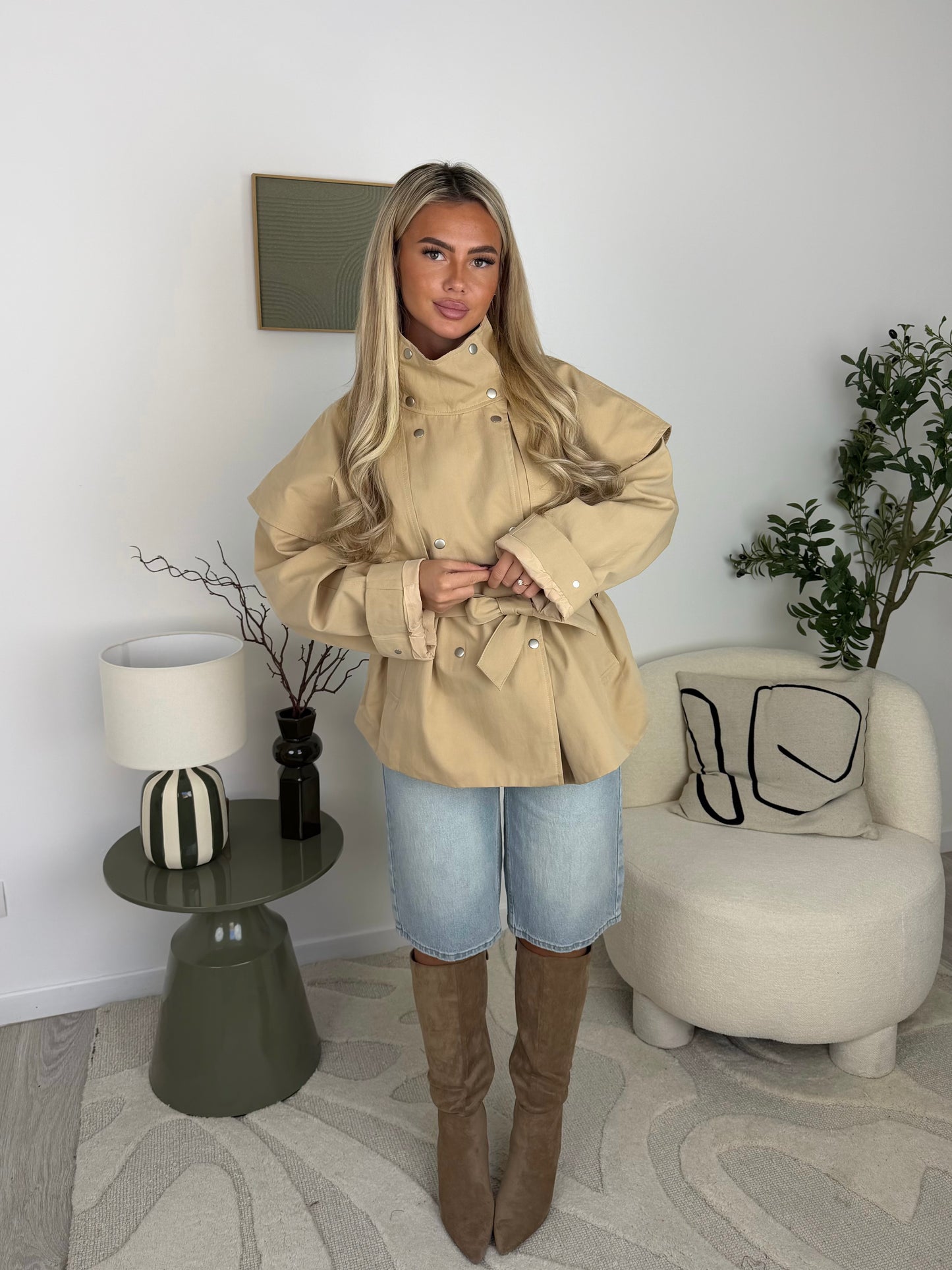 TRENCH EVA